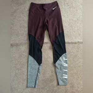 Nike mesh panels leggings